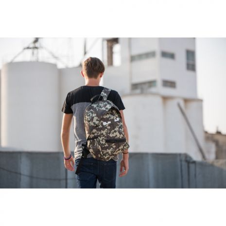 Rucsac ZIP..IT Grillz, cu buzunare laterale - camuflaj verde - EAN 7290106148789